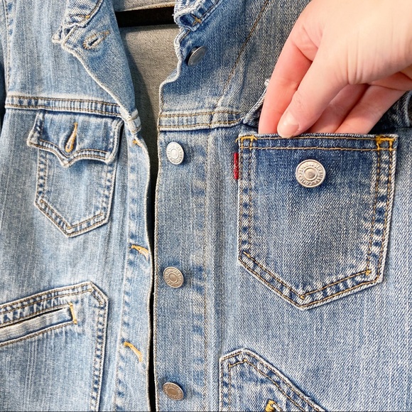 Levi Strauss Blue Denim Jean Jacket Juniors Medium - Picture 2 of 7